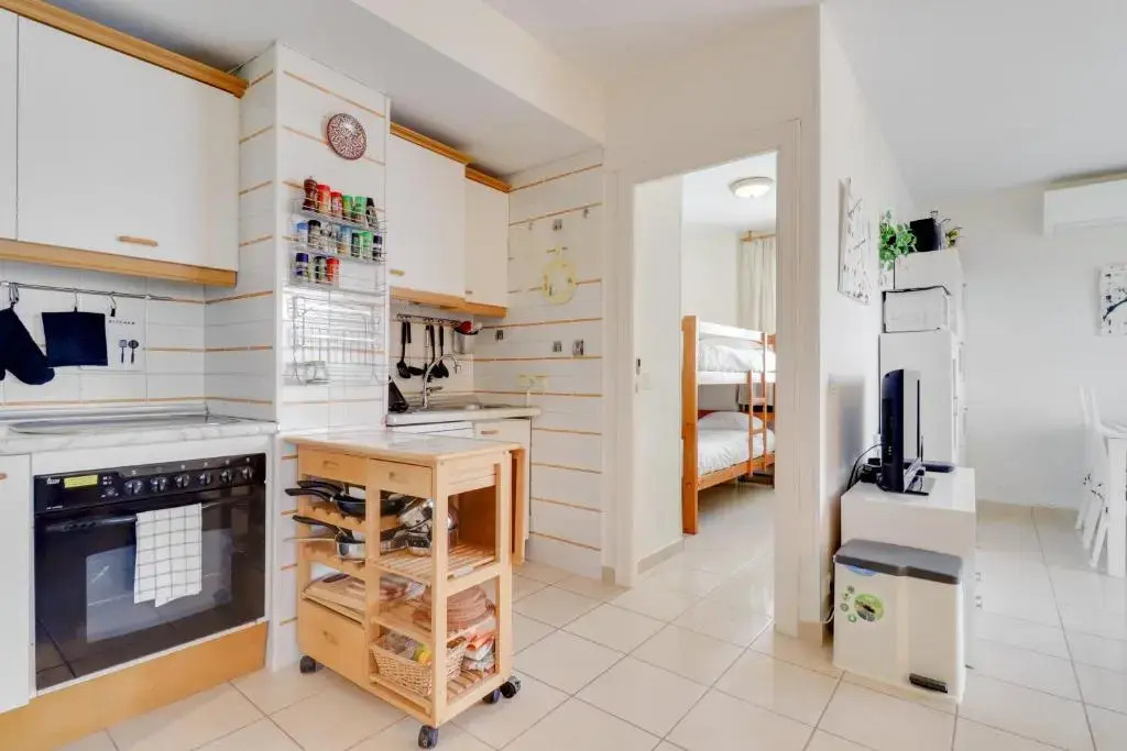 2 bedroom apartment Paradorares Ne