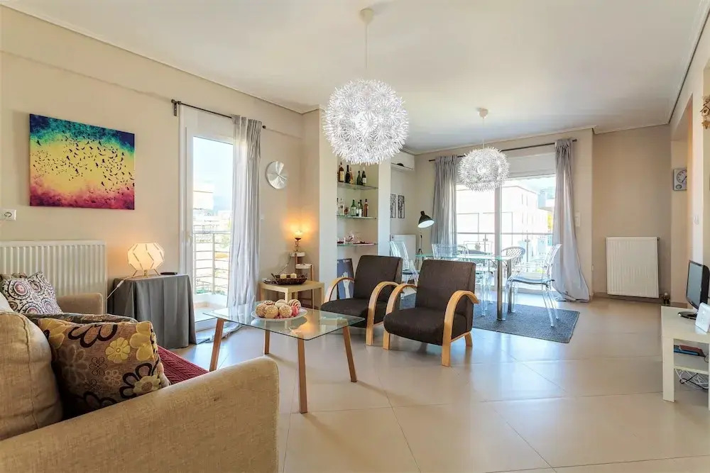 Escape in Style, close to the sea and city center