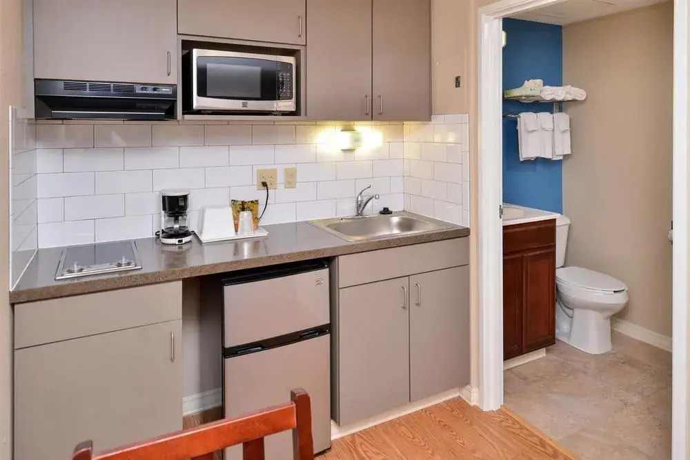 Americas Best Value Inn & Suites St Clairsville Wheeling