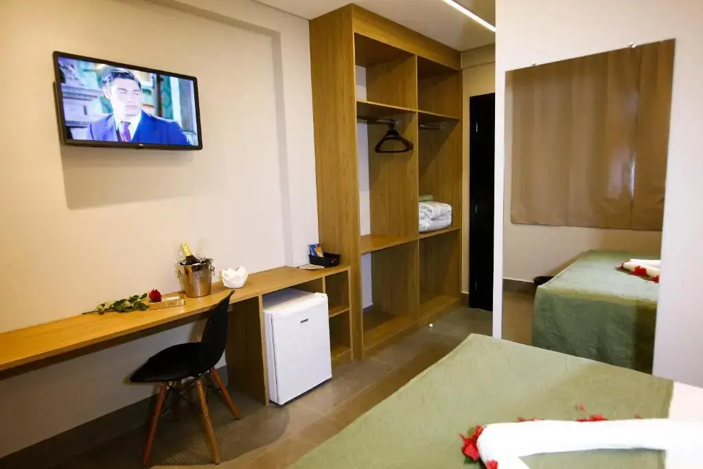NEO PARK HOTEL