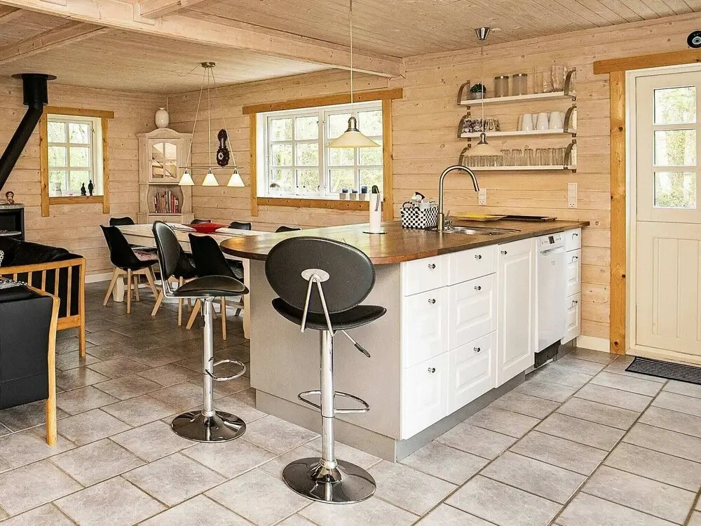 Pleasing Holiday Home in Syddanmark near Sea