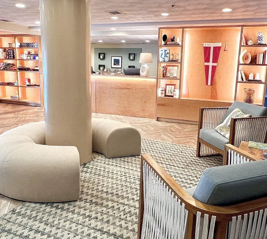 Atlantic Beach Hotel & Suites