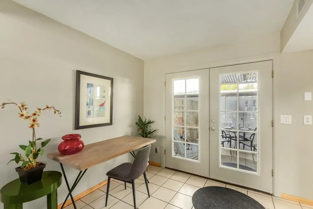Lodge Townhouse 2 Bedroom Townhouse by Redawning