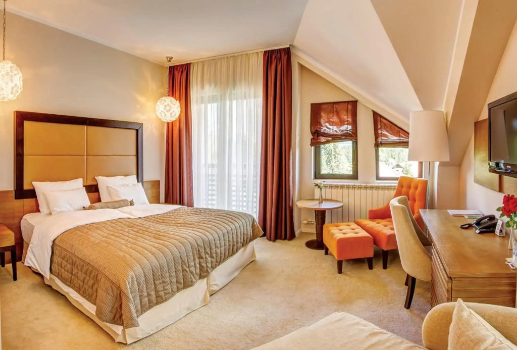 Hotel MIR