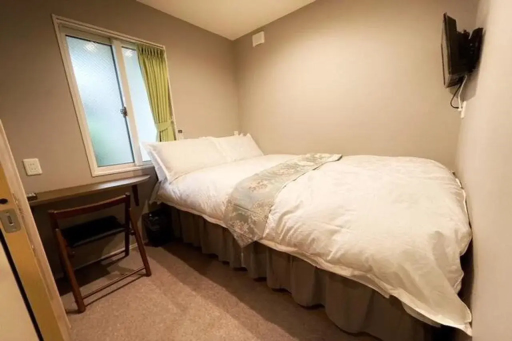 SHINJUKU WARM HOUSE