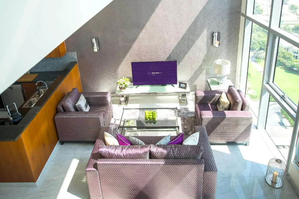 Dream Inn - CentralPark Tower 2BR Duplex Apartment