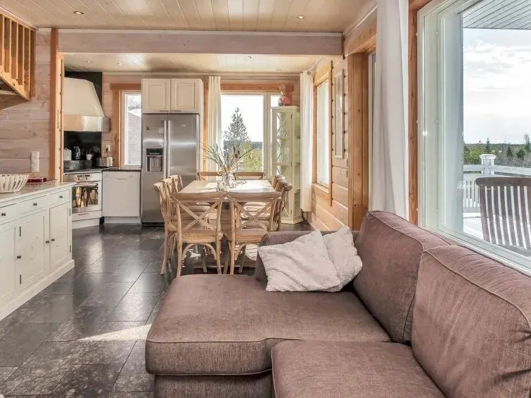 Holiday Home Saaruan aurinko