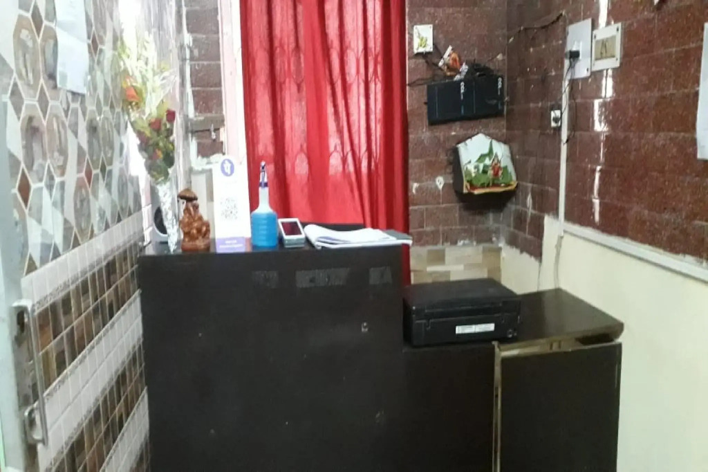OYO 82552 Ruposhi Guest House