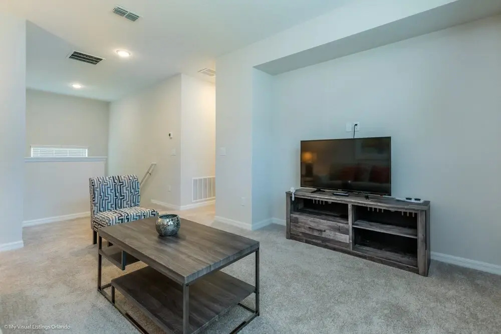 1791 Sawyer Palm Place