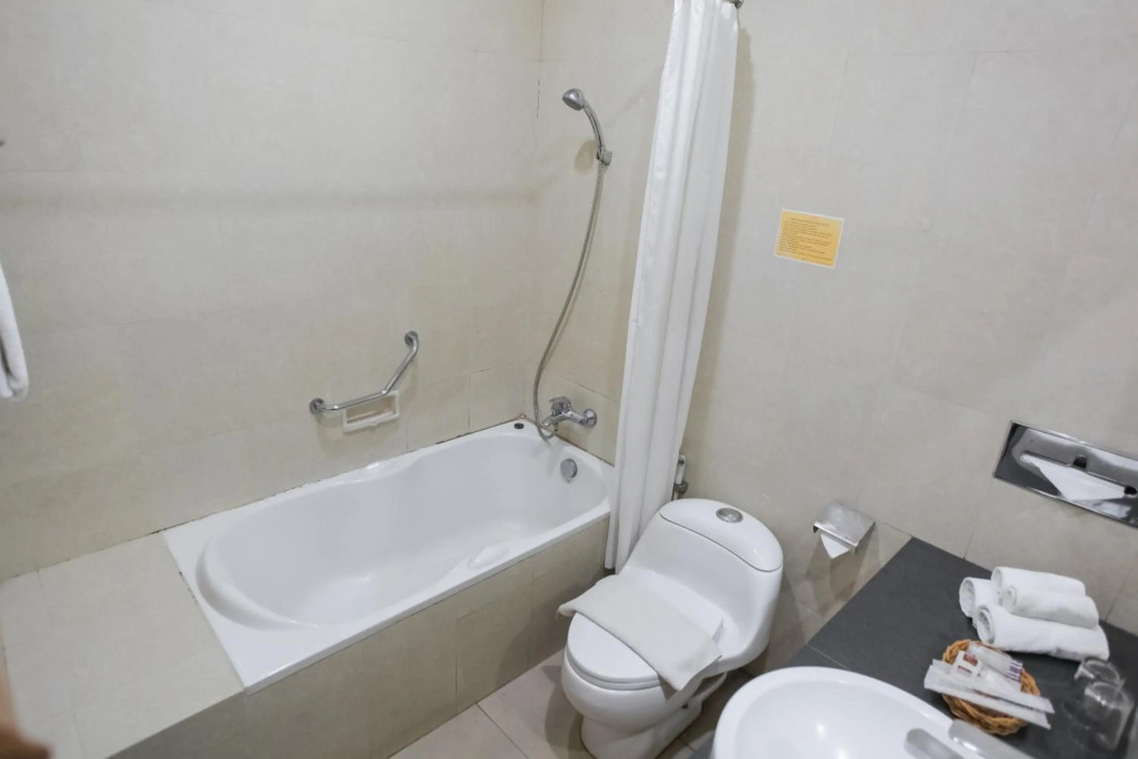 Inna Tretes Hotel & Resort