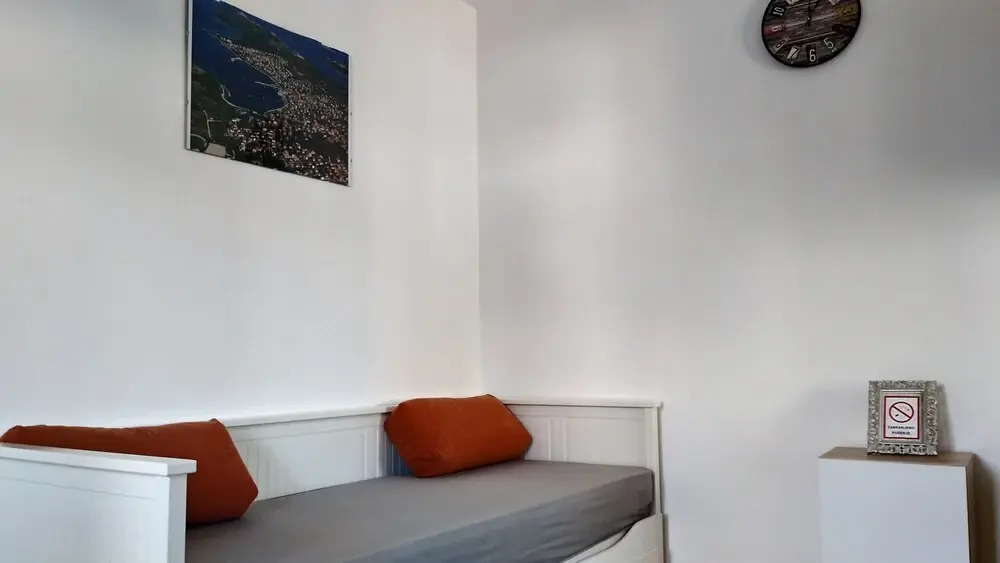 Lovely one Bedroom Apartment Mary in the Center