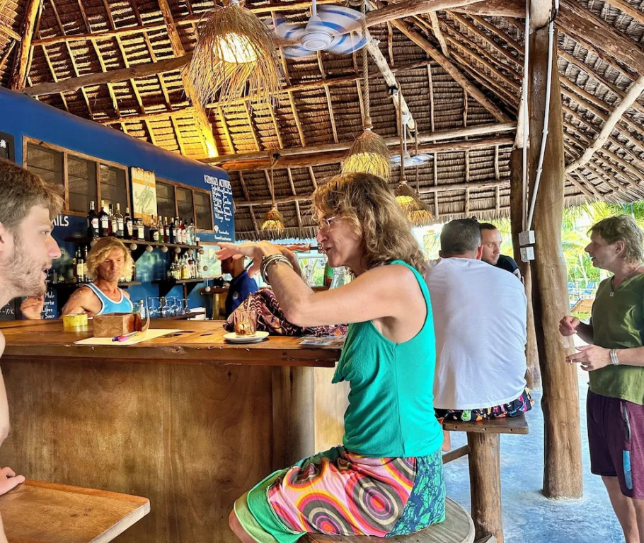 Kameleon Blue Arts Lodge
