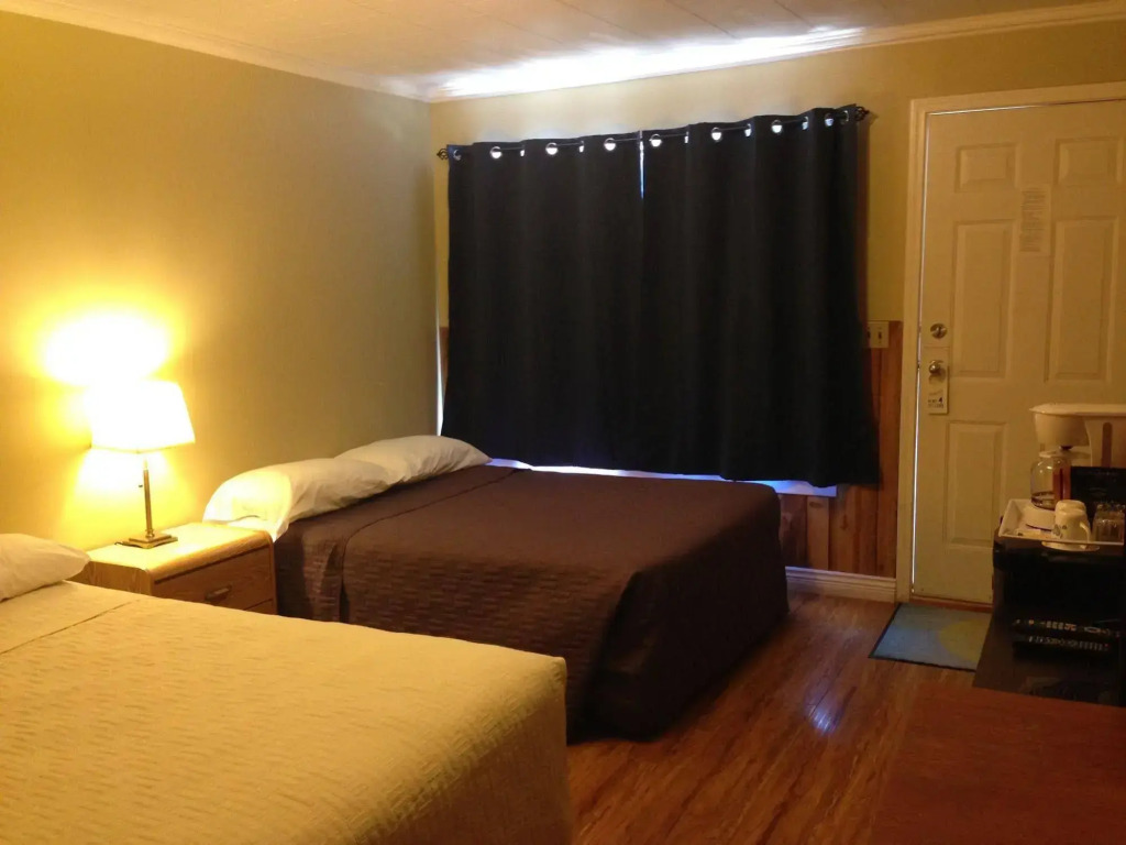 Westview Centre Motel Ltd