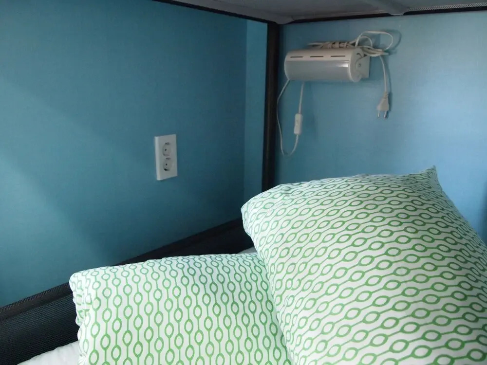 Cube Guesthouse