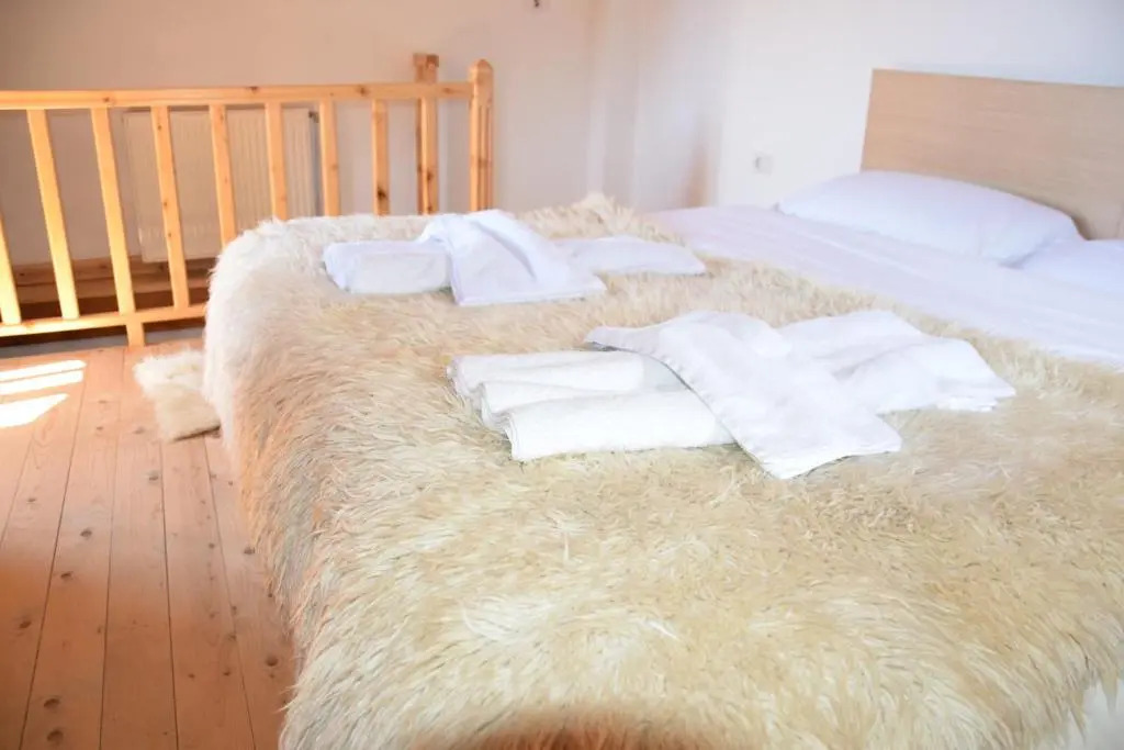 Sofra e Shpatit Hotel