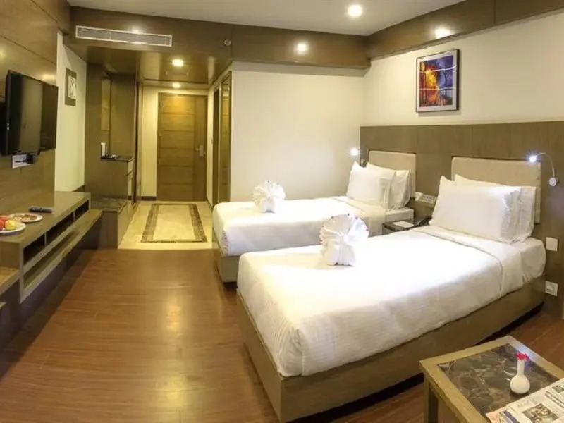 Hotel Benzz Park Vellore