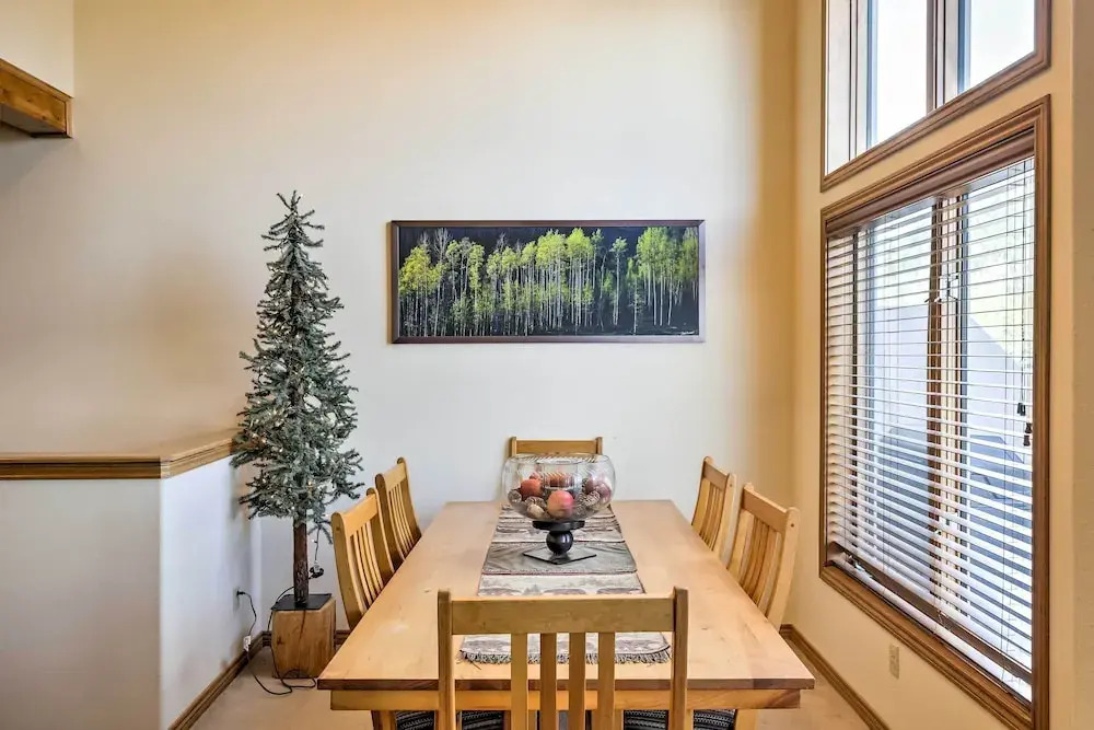 7 Mi to Skiing: Main St Frisco Condo w/ Balcony!