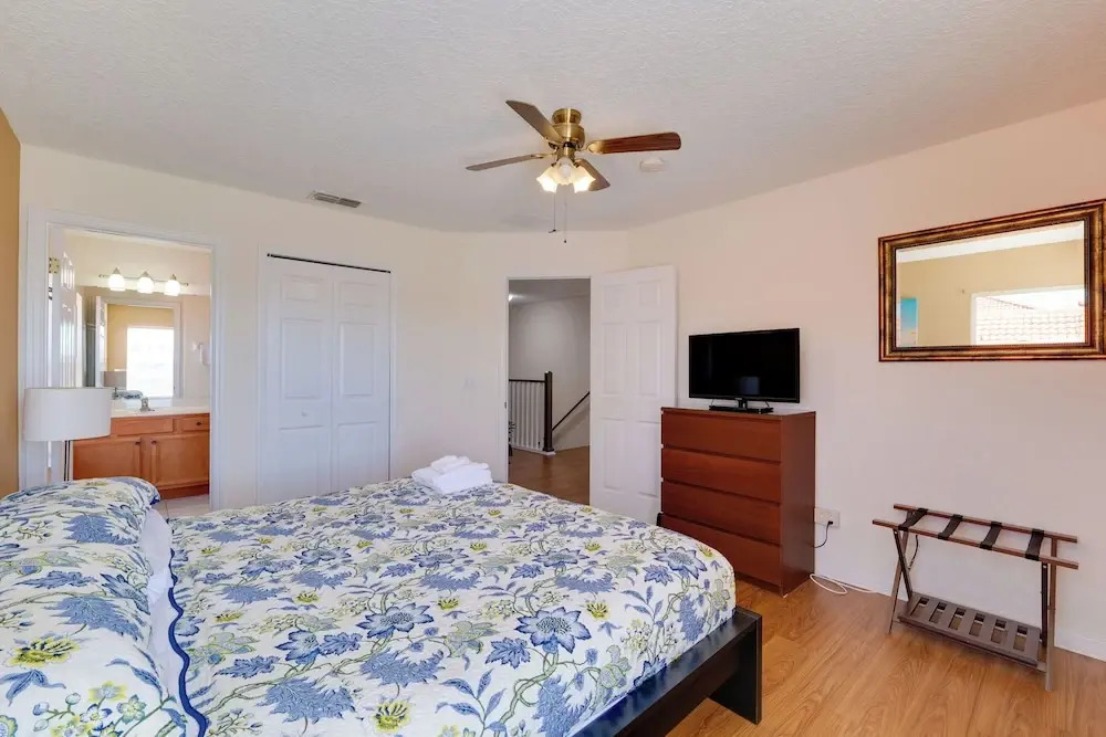 Pool, Spa & Patio! Spacious Villa Near WDW