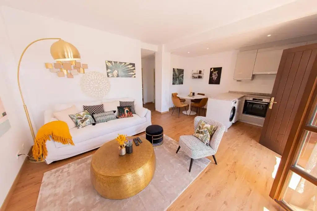 Awesome Apartment In GOLDEN MILE/2BED/Señorio Marb
