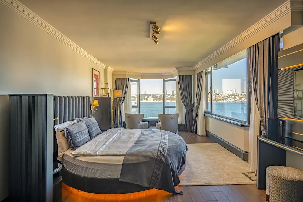 A11 HOTEL BOSPHORUS