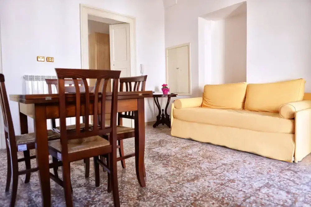 Morra Apartments
