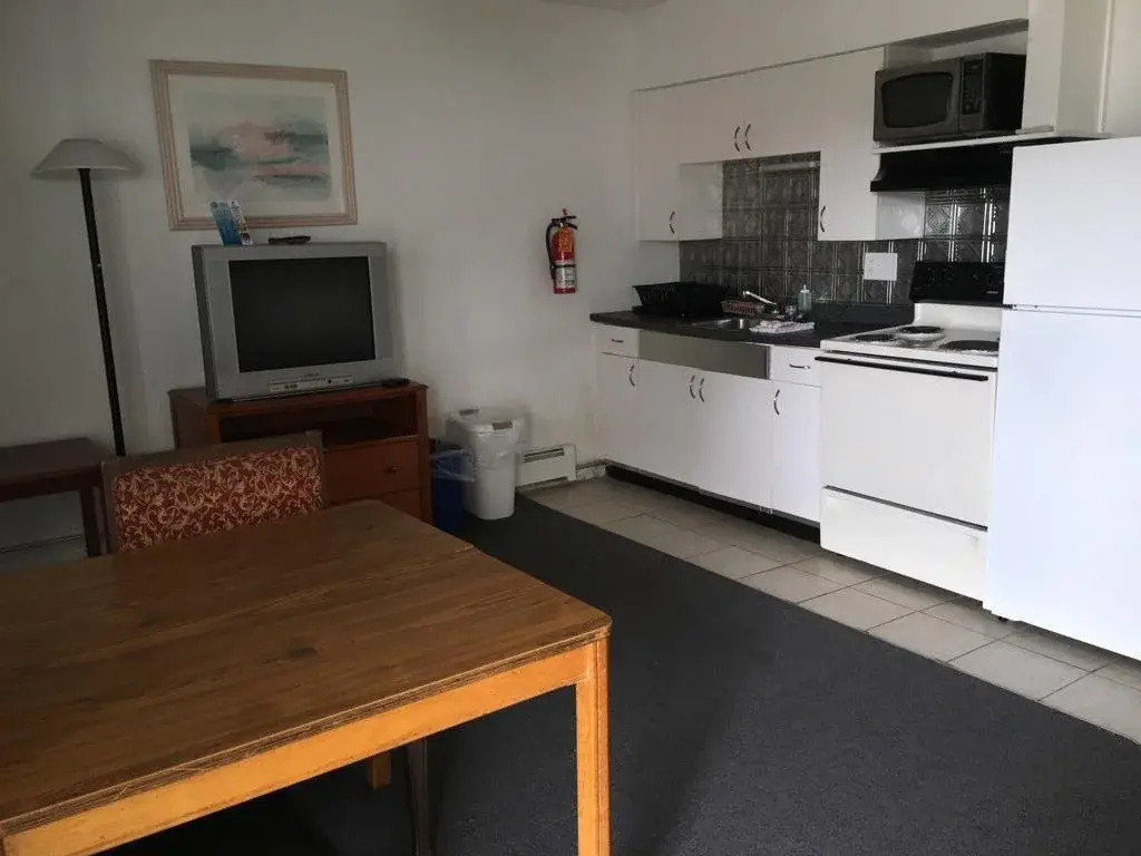 Surf 16 Motel