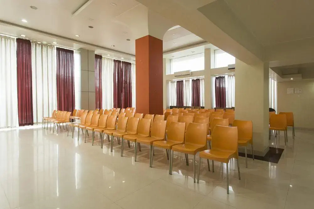 OYO 9195 Hotel Sagar Inn