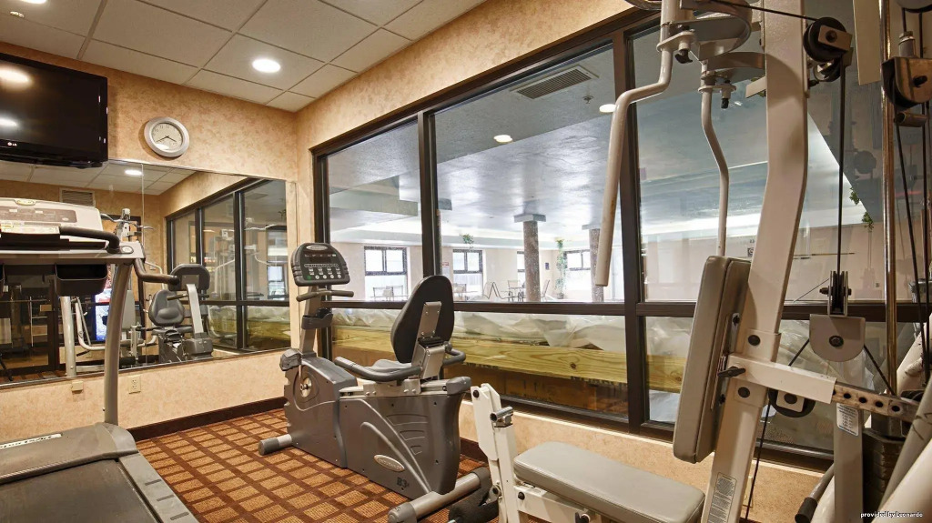 Best Western Inn & Suites - Midway Airport