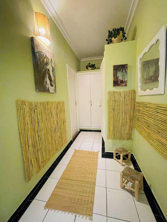 Charming Getaway in Casablanca Maroc, Cozy Home With Thoughtful Amenities