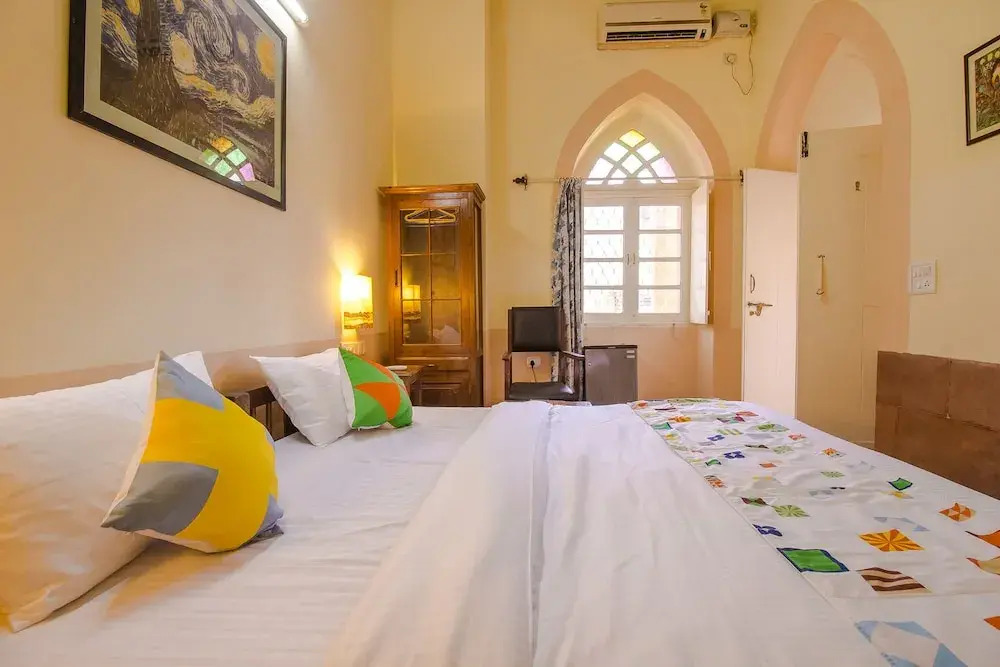 OYO 15899 Home Luxury Studio Panjim