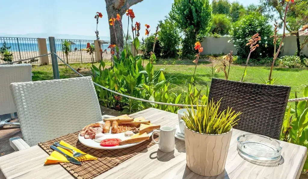 Koulouris Beach Hotel