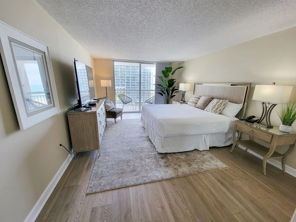1003 South Hampton 2 Bedroom Condo, Myrtle Beach