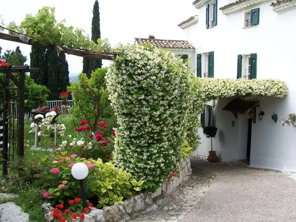 Le Hameau