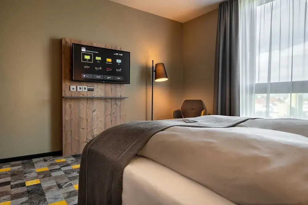 Holiday Inn - the niu, Timber Esslingen by IHG