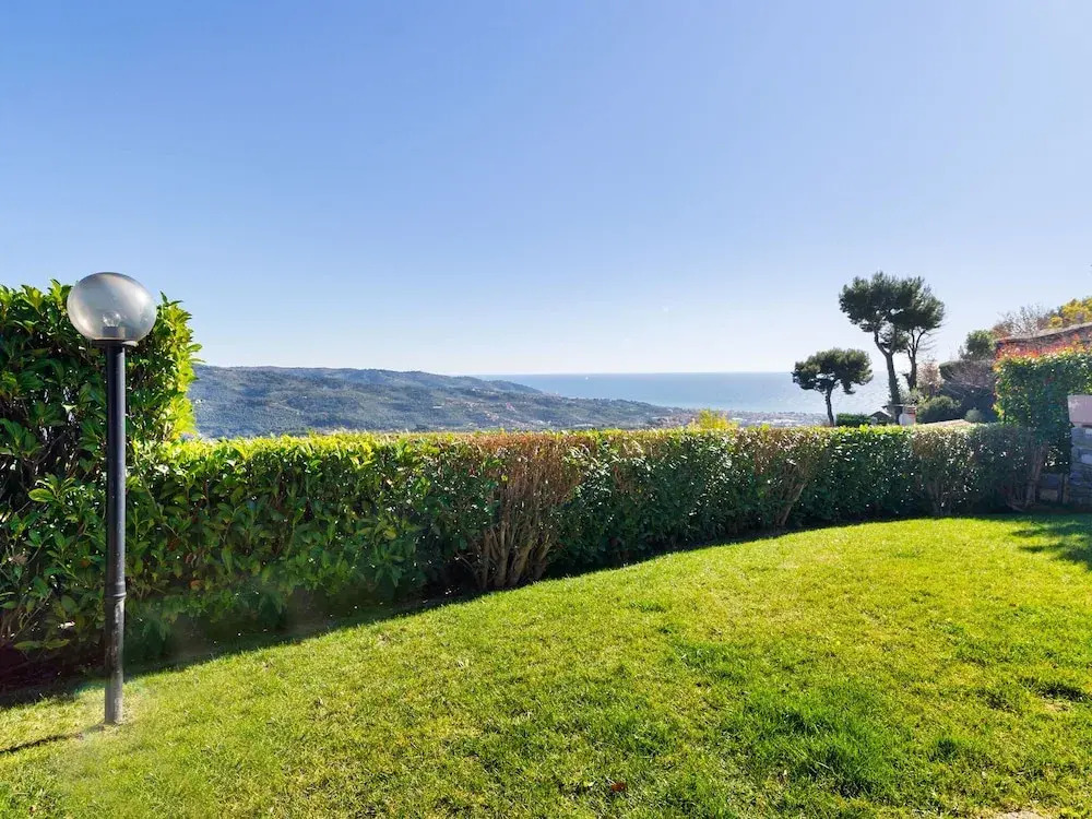 Striking Holiday Home in Diano Arentino With Garden