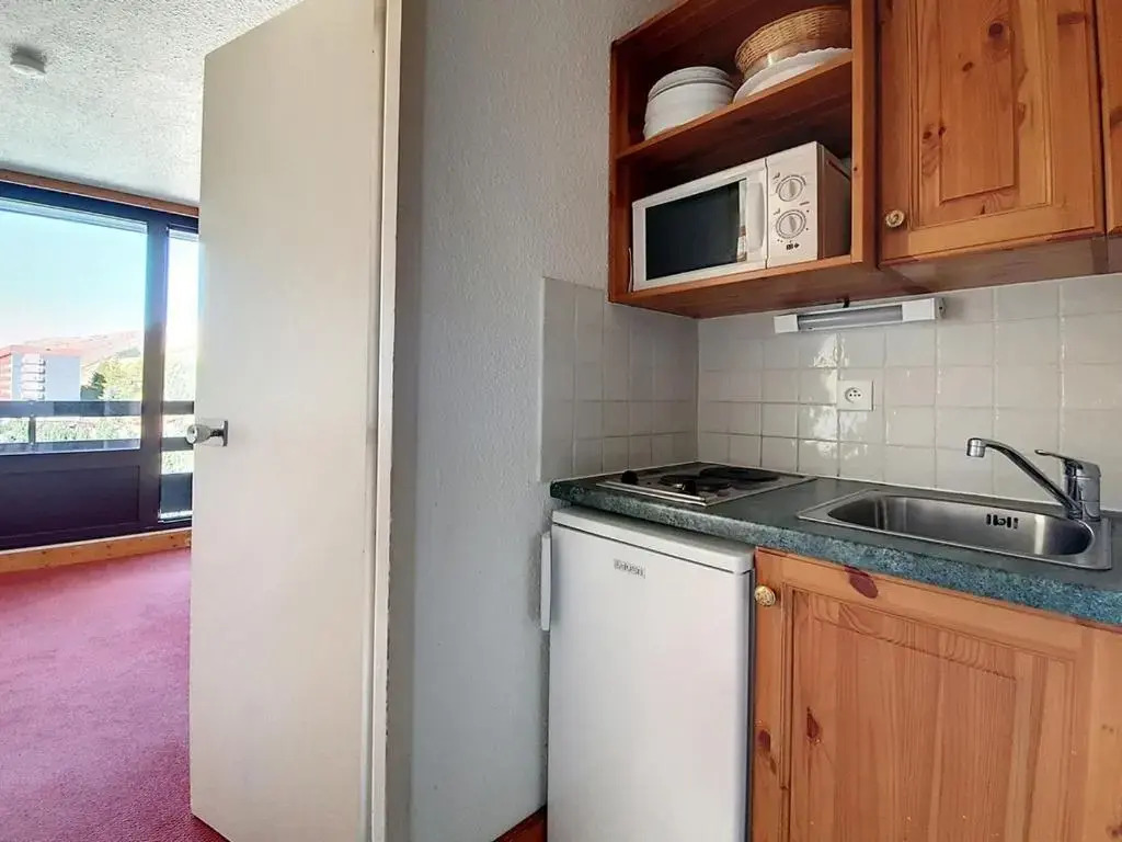 Appartement Les Menuires, 1 pièce, 3 personnes - FR-1-344-333