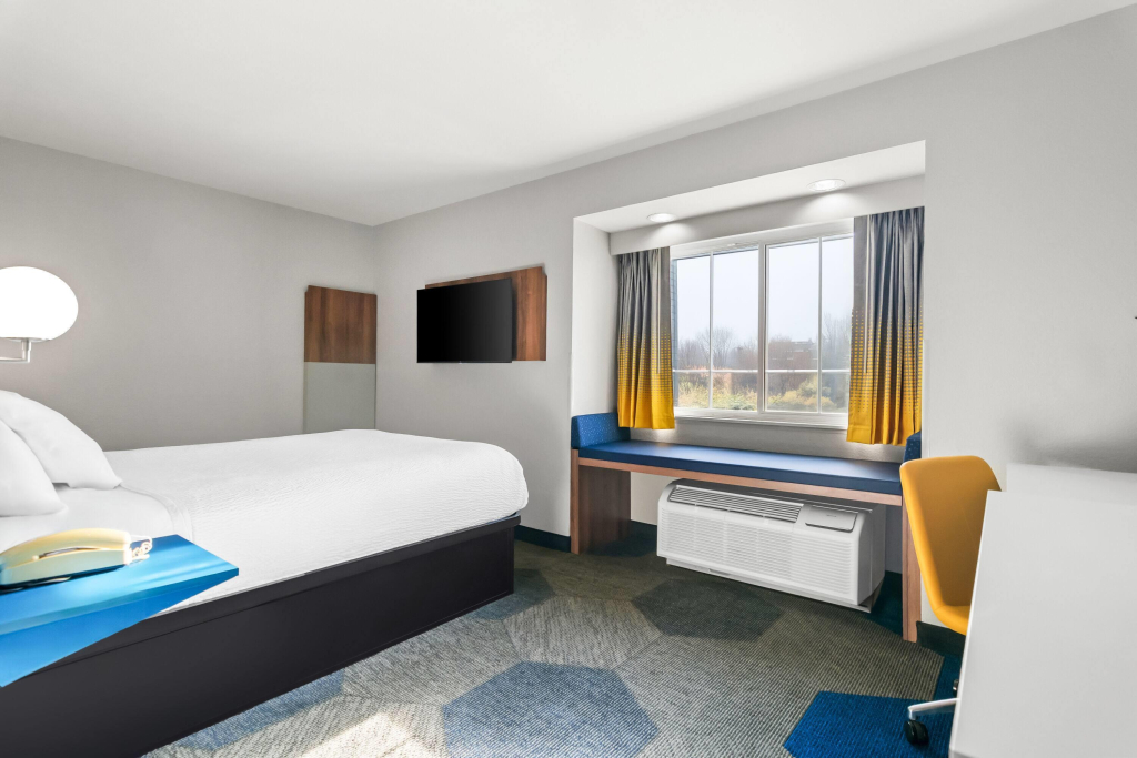 Microtel Inn & Suites by Wyndham Joplin