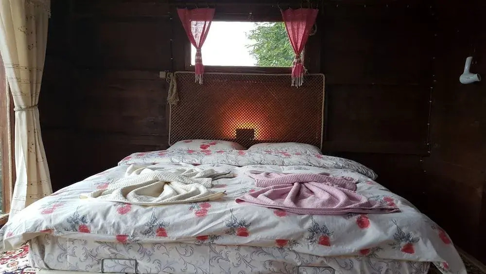 Olimbera Köy Evi
