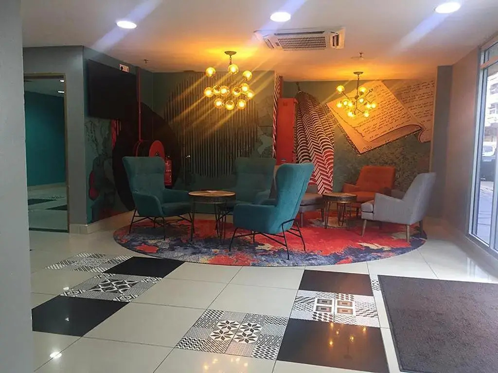 Living At DSulaiman Hotel