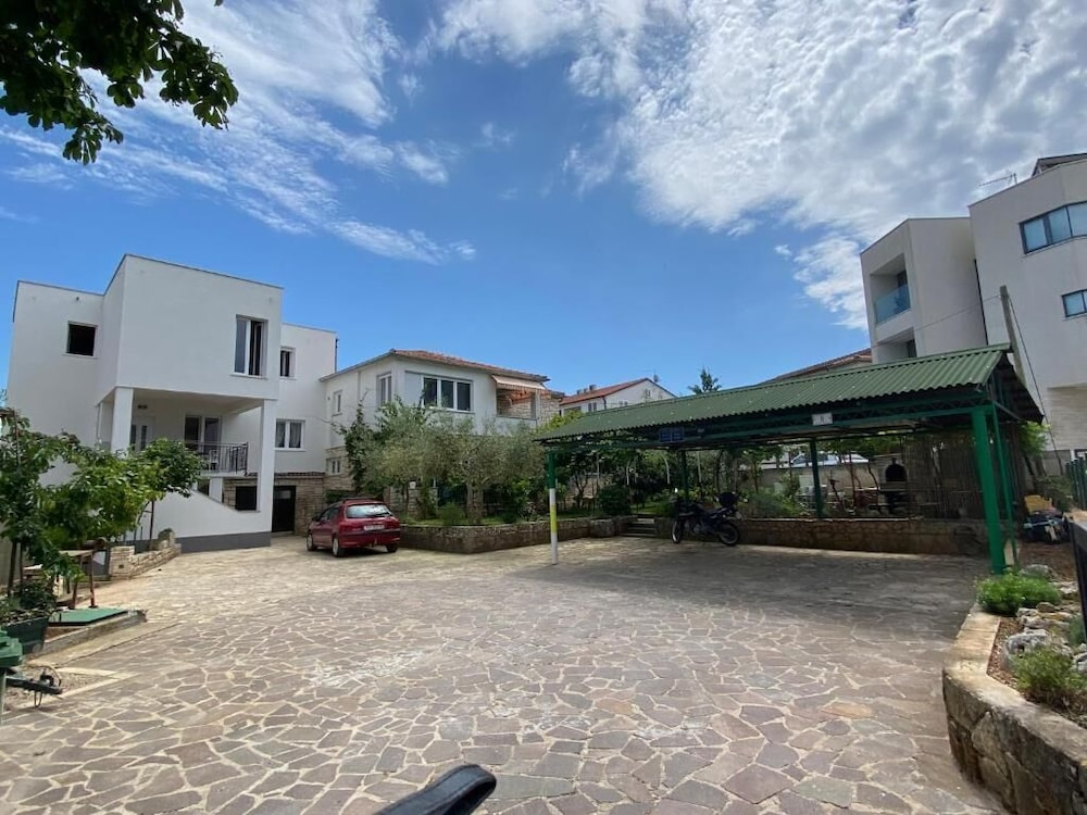 Apartment Neti