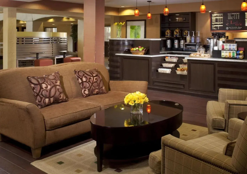 Sheraton Tucson Hotel & Suites