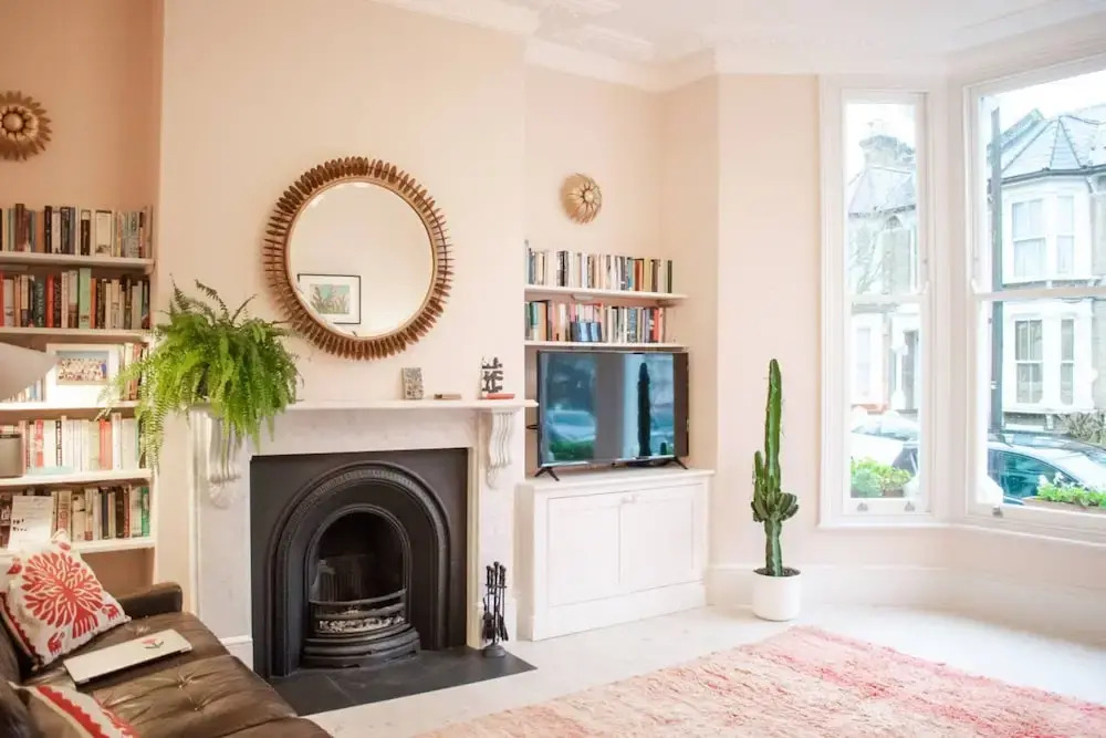 Stunning 5 Bedroom Family Home in East London