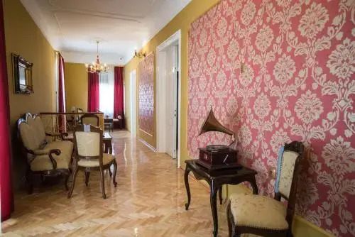 Niš City Center Guest House