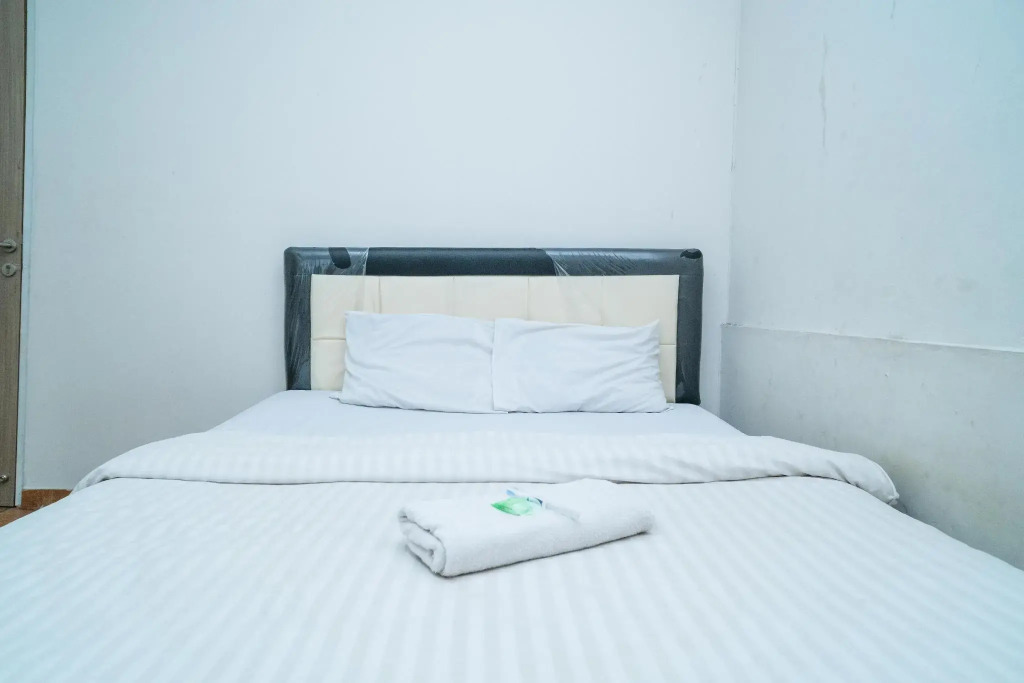 77 Guest House Serpong Mitra RedDoorz