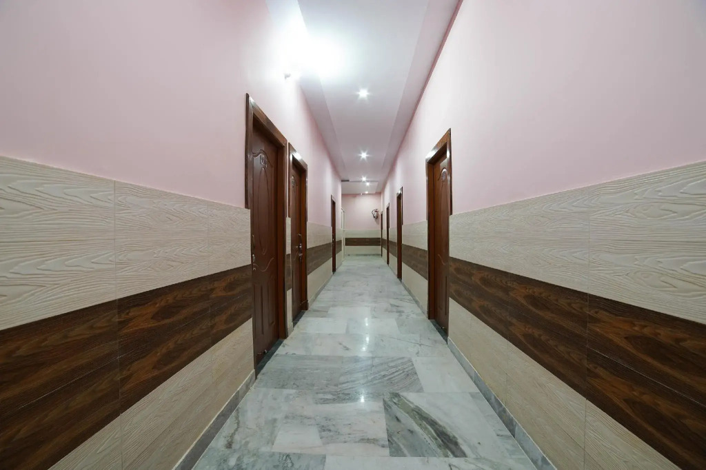 Capital O 49341 Sankalp Hotel