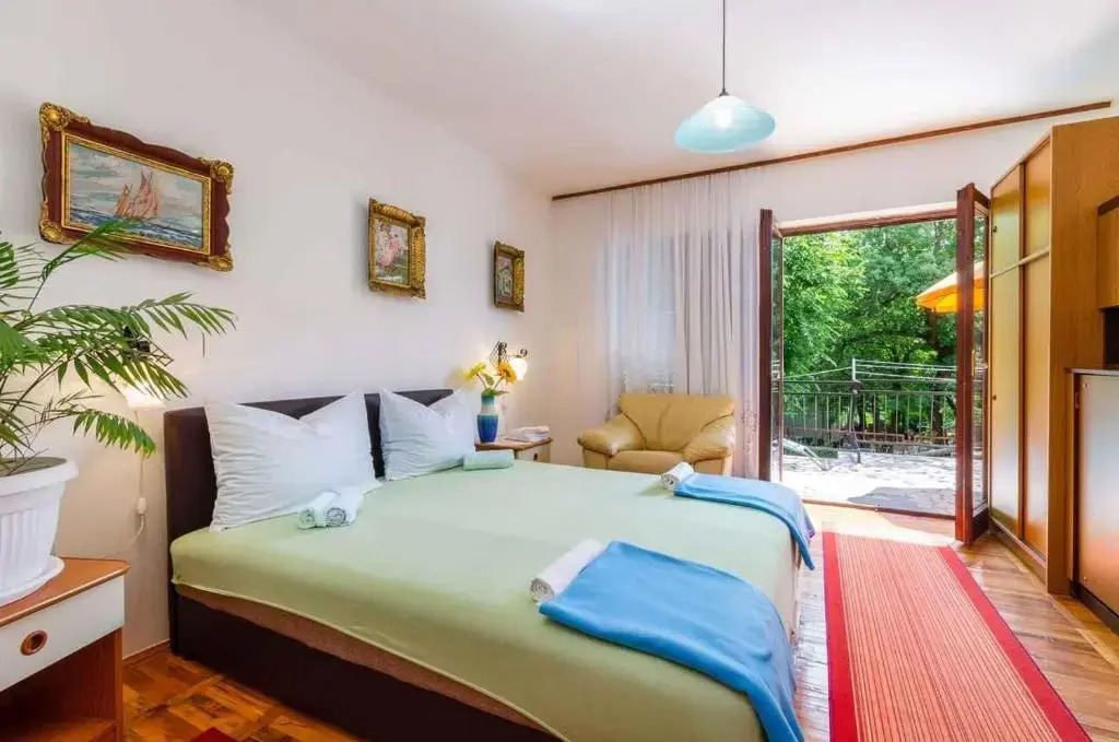 Apartment in Jadranovo 39395