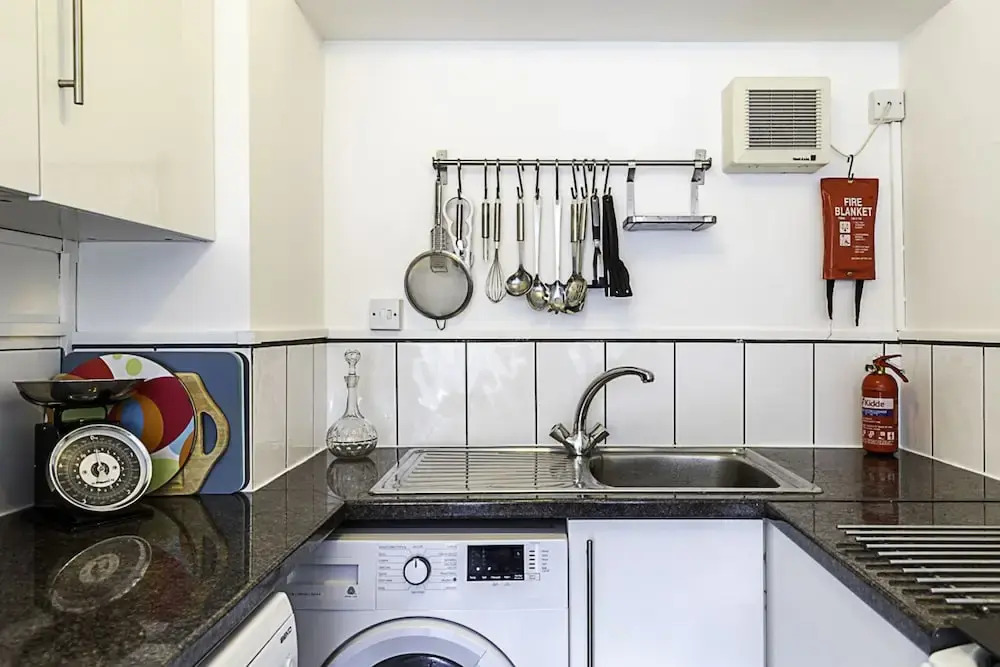 Cosy Angel Flat: Tube Nearby, Stunning Views!