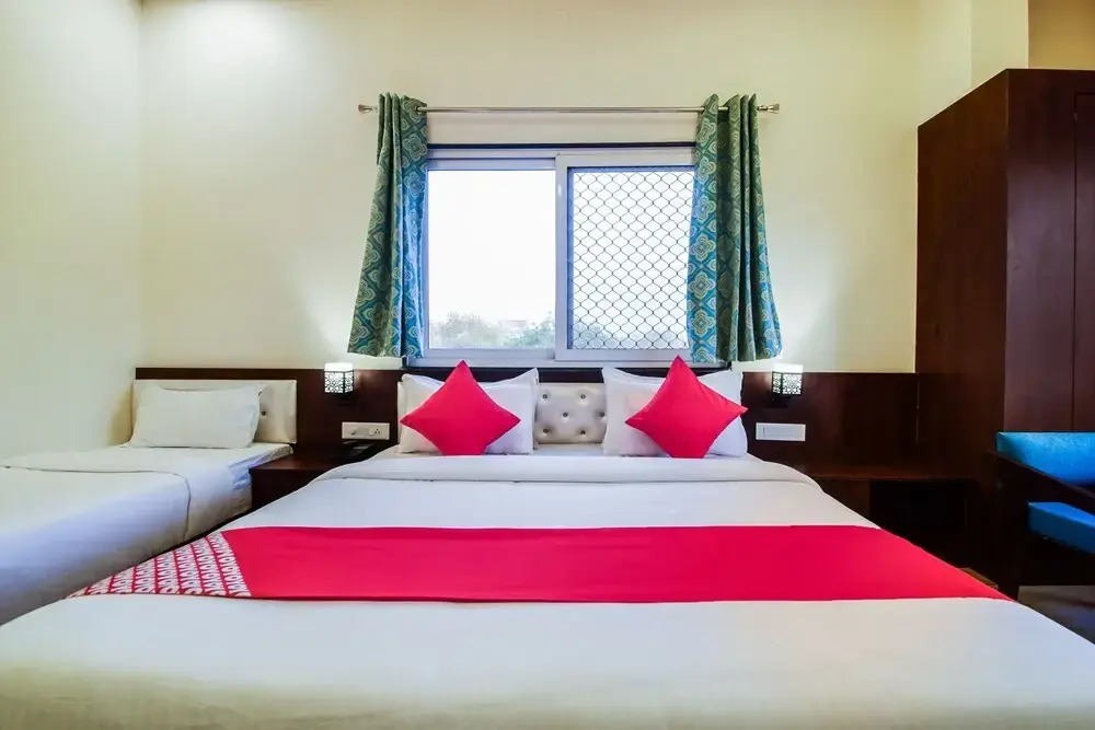 Oyo 36851 Hotel Silver Retreat