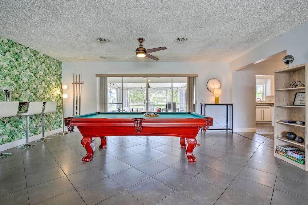 Private Pool & Dock: Coconut Creek Home