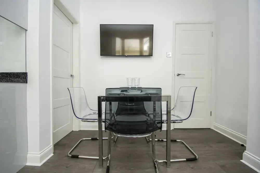 Sea Breeze Apartment Central by Brighton Holiday Lets